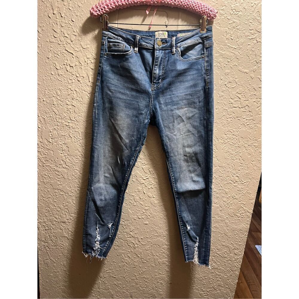 Simple Society Eco-Friendly Blue Jeans Skinny Leg Woman’s Size 28 - Marks/Flaws